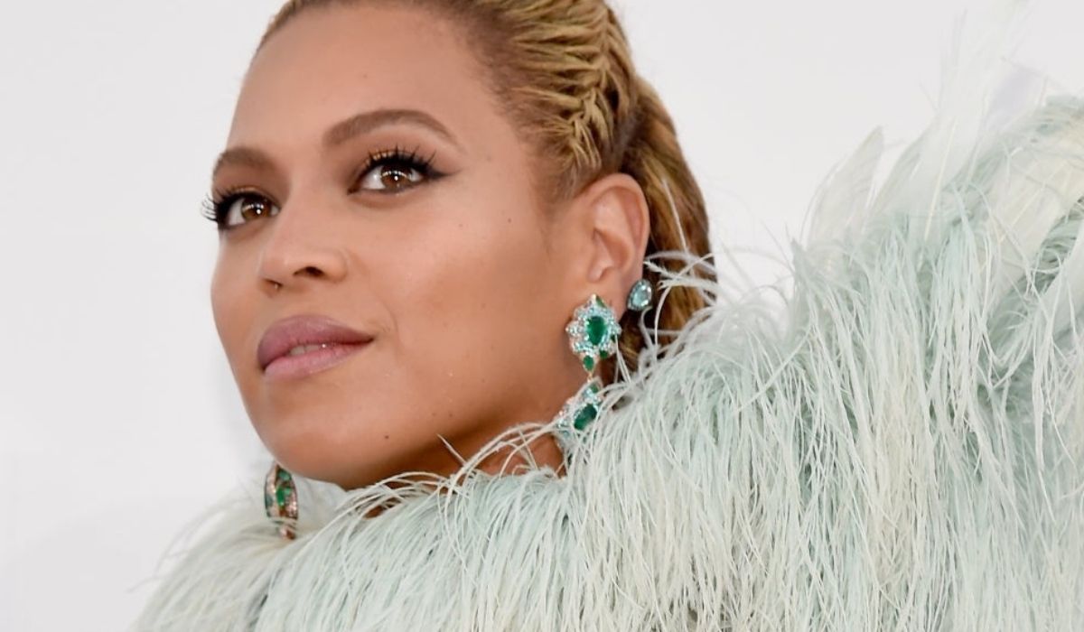 Beyoncé Turns 40: Singer Celebrates 'B At 40' With Epic Career Collage
